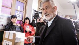 El Adolfo reconoció su derrota y el triunfo del Alberto