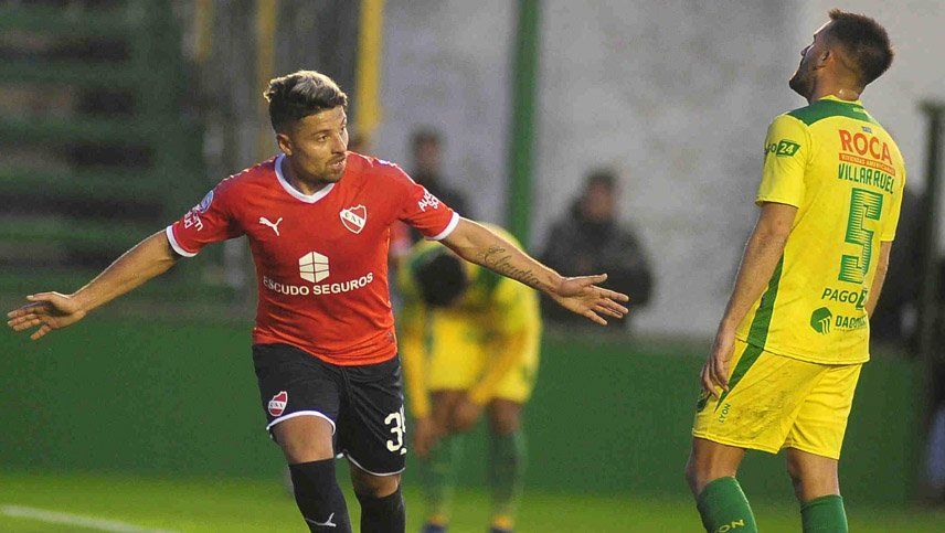 El Rojo de Beccacece arrancó la Superliga con un triunfo