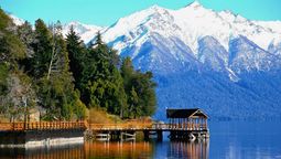 El pueblo es uno de los más turísticos de Neuquén. El pueblo es uno de los más turísticos de Neuquén.