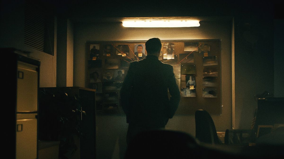 La mini serie policial de Netflix estrenó nuevos capítulos y no te dejarán despegarte de la pantalla La mini serie policial de Netflix estrenó nuevos capítulos y no te dejarán despegarte de la pantalla