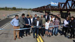 Quedó oficialmente inaugurado el puente badén sobre el río Diamante