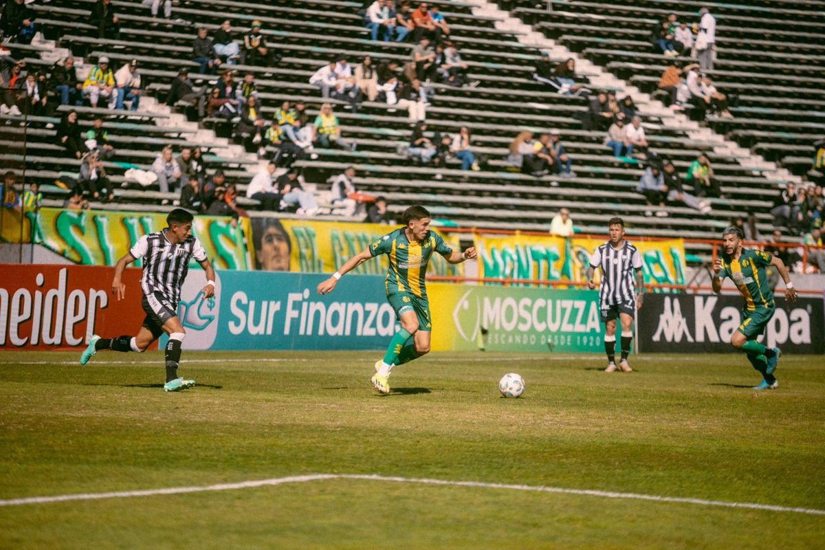 Gimnasia y Esgrima y Aldosivi juegan este encuentro separados apenas por un punto, y ambos buscan darle alcance a Nueva Chicago en lo más alto de la tabla de la Primera Nacional.