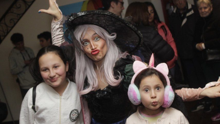 Los chicos en vacaciones eligen salidas al teatro, y los artistas mendocinos se preparan para recibirlos con propuestas de las más diversas.