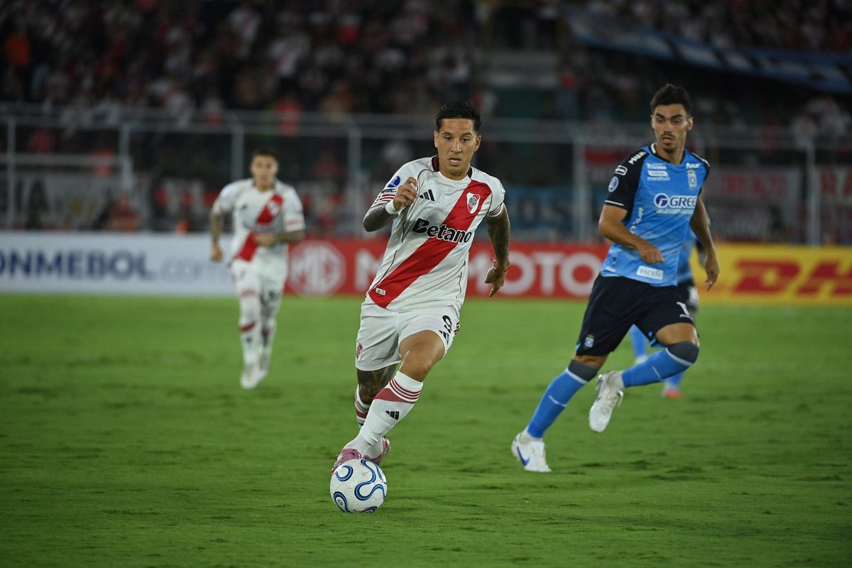 River visita a Blooming en su debut en la Copa Sudamericana.