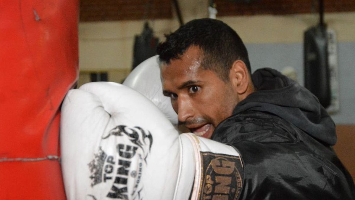 Jonathan Barros va por otro título en Panamá