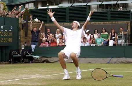 Terminó el partido de tenis más largo de la historia con triunfo de Isner