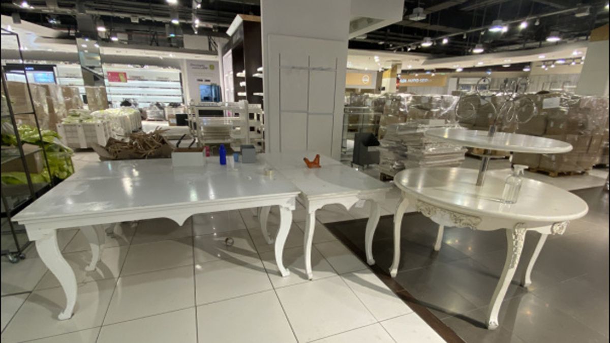 Estas mesas forman parte de la megasubasta de Falabella que se inicia este jueves.