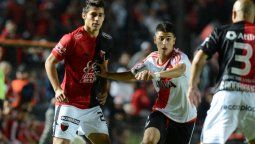 River cerró el torneo y una dura semana con un empate ante Colón
