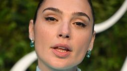 La actriz Gal Gadot interpreta a Sarah Black en la película de Netflix.