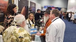 Los stands mendocinos en la Vinexpo América 2023.