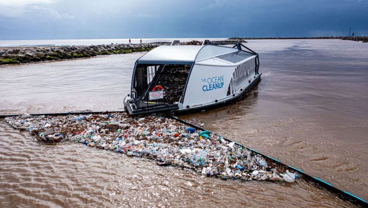 Con 16 años creó un invento que eliminó más plástico del océano que la masa de la Torre Eiffel