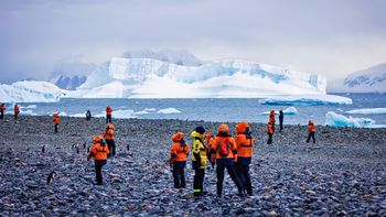 La regla de oro en la Antártida: ¿por qué nadie puede pisar el hielo sin lavarse las botas? La regla de oro en la Antártida: ¿por qué nadie puede pisar el hielo sin lavarse las botas?