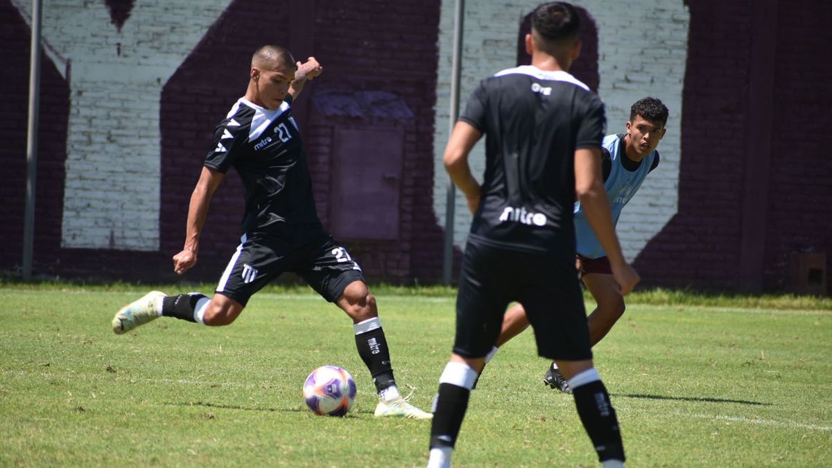 El Lobo luego de jugar con Lanús lo hará con Arsenal y Tristán Suárez El Lobo luego de jugar con Lanús lo hará con Arsenal y Tristán Suárez