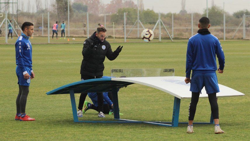 El Tomba se entrenó y viajó a Córdoba