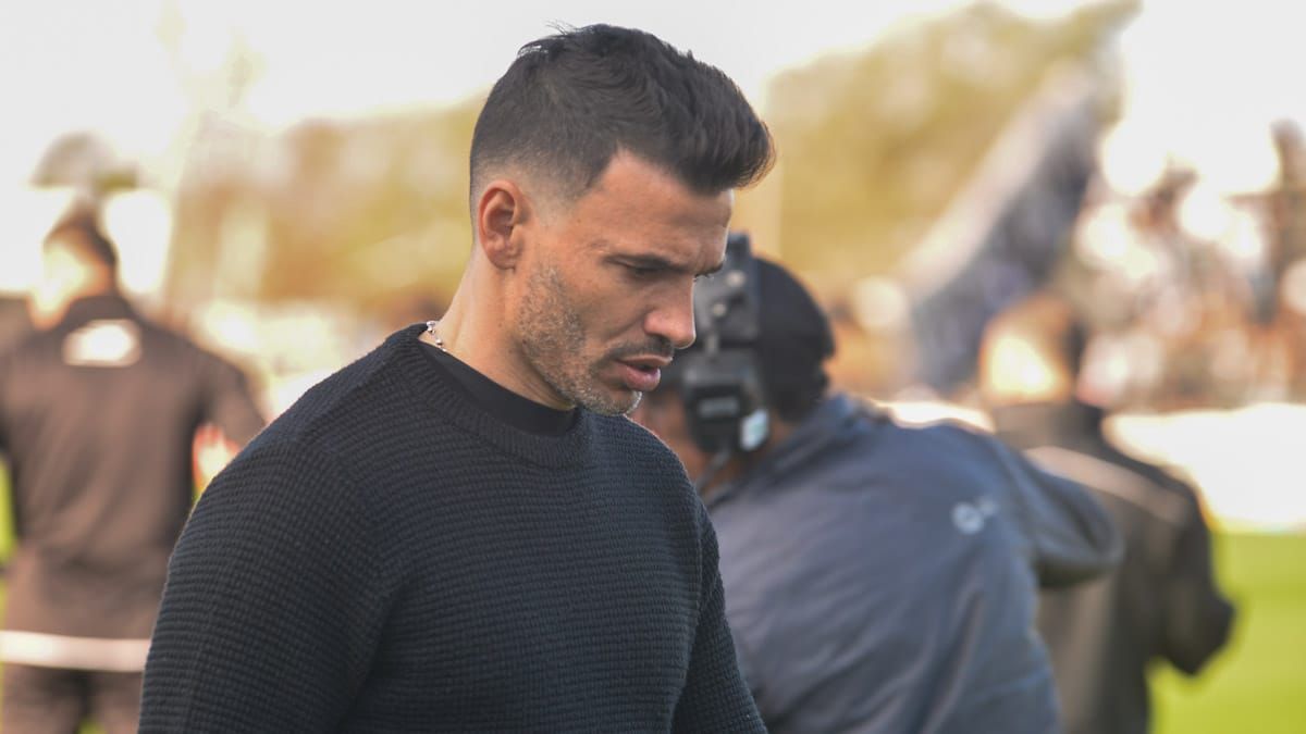 Ariel Broggi tiene una duda en el once de Gimnasia y Esgrima de Mendoza.