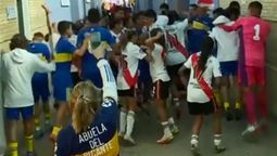 La Sub 16 femenina de River y la Sub 13 masculina de Boca, terminaron a puro festejo su participación en la Liga Evolución de la Conmebol, en Paraguay.
