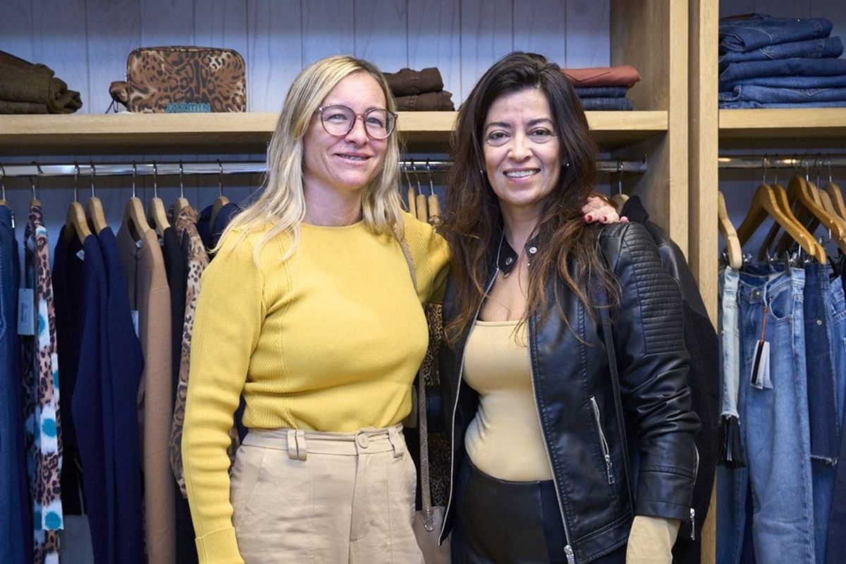 Cecilia Abaca y Noelia Baldivieso. Cecilia Abaca y Noelia Baldivieso.