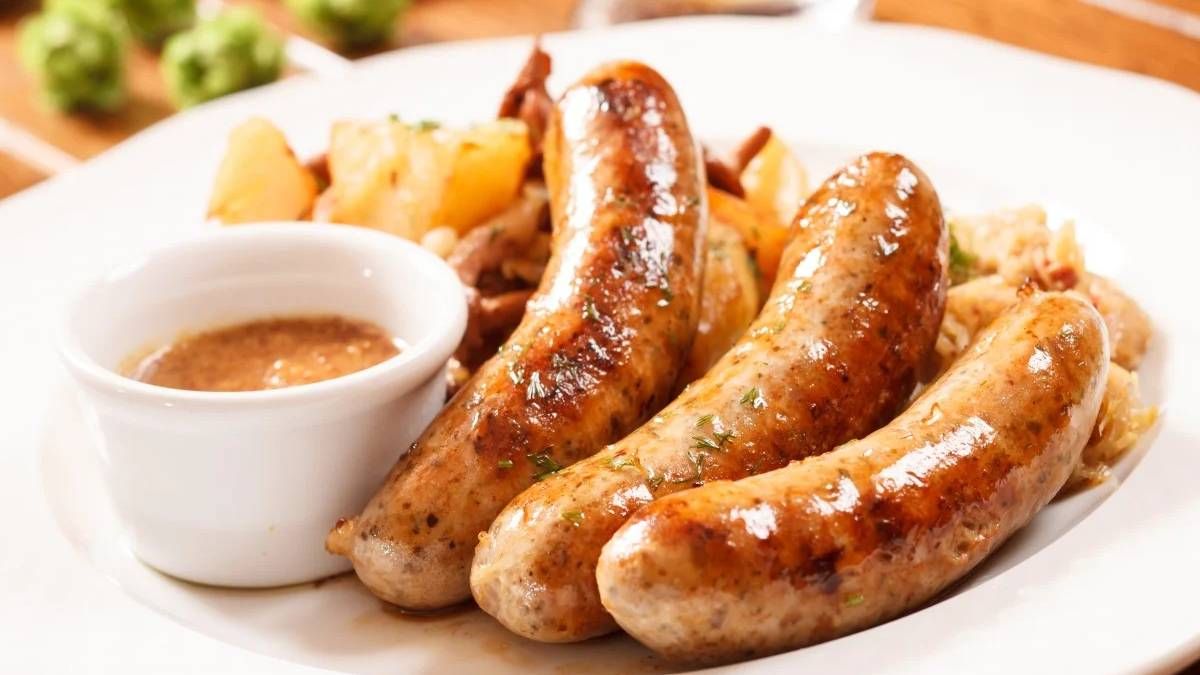 Salchichas caseras, una de las recetas más deliciosas y sin conservantes. Salchichas caseras, una de las recetas más deliciosas y sin conservantes.