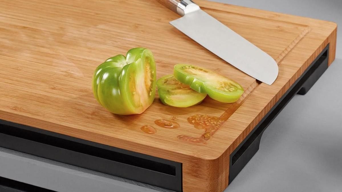 Los mejores trucos de limpieza para dejar como nueva la tabla de madera. Los mejores trucos de limpieza para dejar como nueva la tabla de madera.