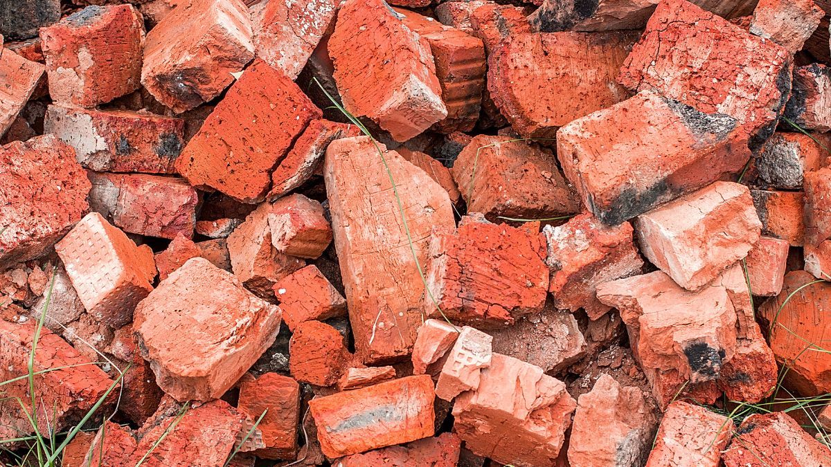 Reutiliza los ladrillos rotos que tienes en casa y crea esta hermosa idea