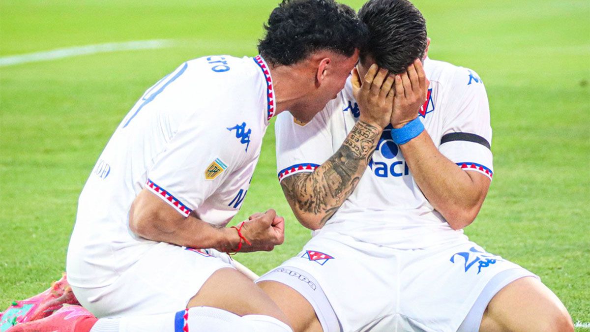 El hijo de Miguel Ángel Russo lo homenajeó de la mejor manera y se quebró