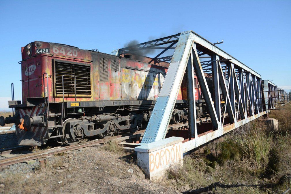 La historia del puente de Palmira que iban a volar