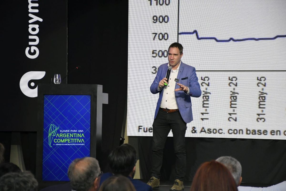 Damián Di Pace, en el foro Claves para una Argentina Competitiva. Damián Di Pace, en el foro Claves para una Argentina Competitiva.