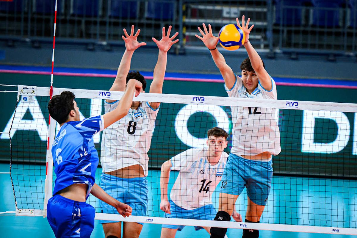 Molini (12) fue la figura de Argentina.