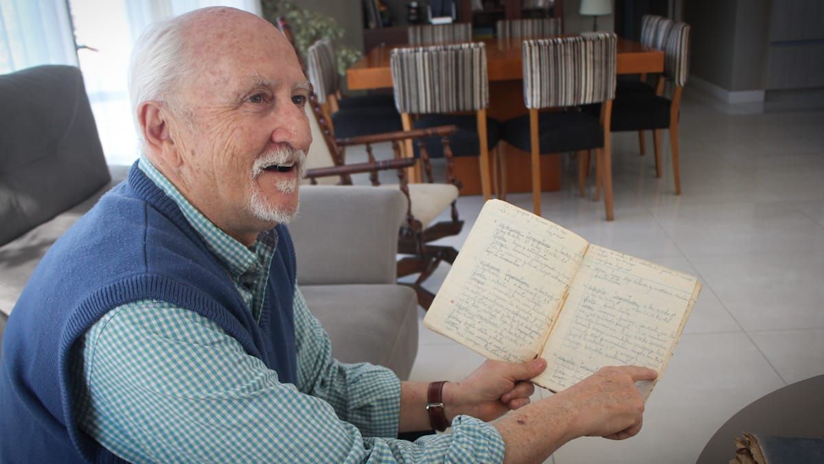 Federico Norte conserva todos sus cuadernos desde chico, donde con mucha prolijidad escribía cómo había estado el tiempo. Federico Norte conserva todos sus cuadernos desde chico, donde con mucha prolijidad escribía cómo había estado el tiempo.