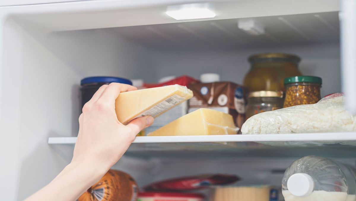 Las sobras se pueden guardar en la heladera por 3 días, pero siempre hay que revisar su estado. Las sobras se pueden guardar en la heladera por 3 días, pero siempre hay que revisar su estado.