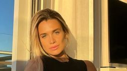 Camila Homs confirma que es la reina del taparrabos con body chains ultra XS en clave golden