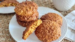 Las galletas de avena y miel son un clásico para la merienda.