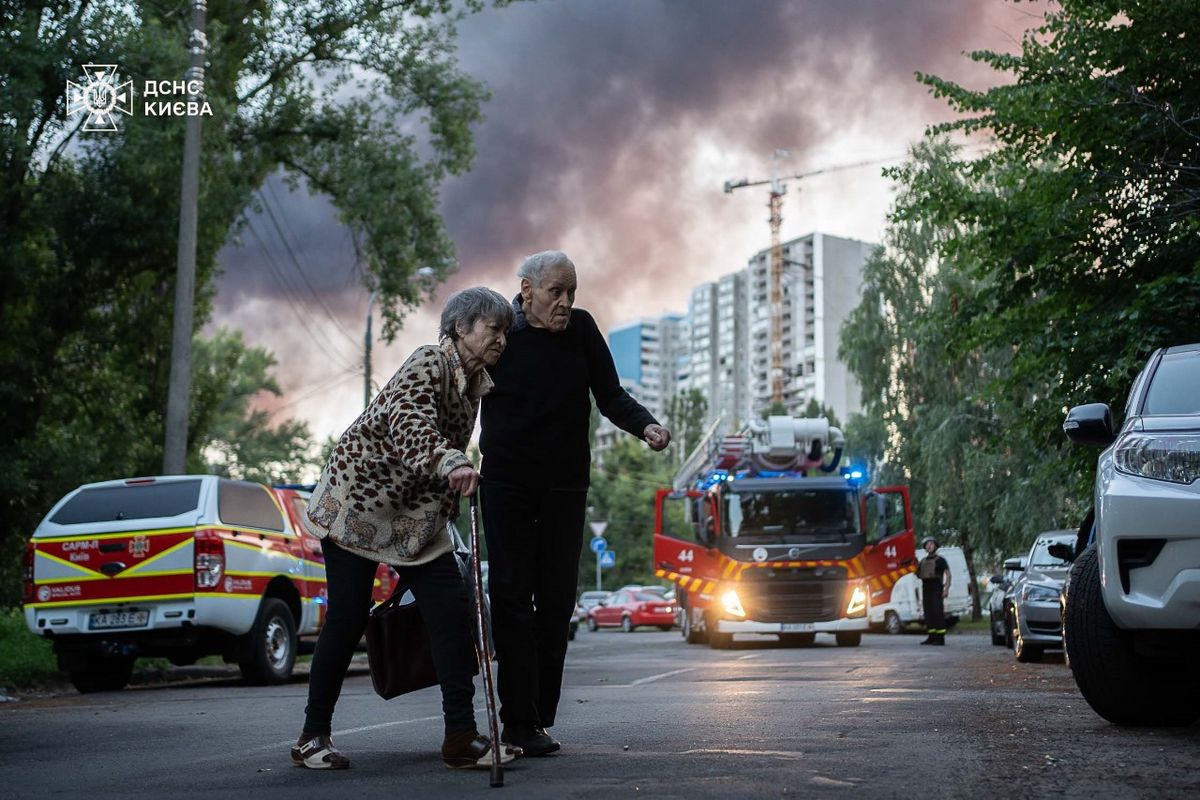 Rusia lanzó un ataque masivo contra Ucrania que duró toda la noche. Crédito: X @ZelenskyyUa