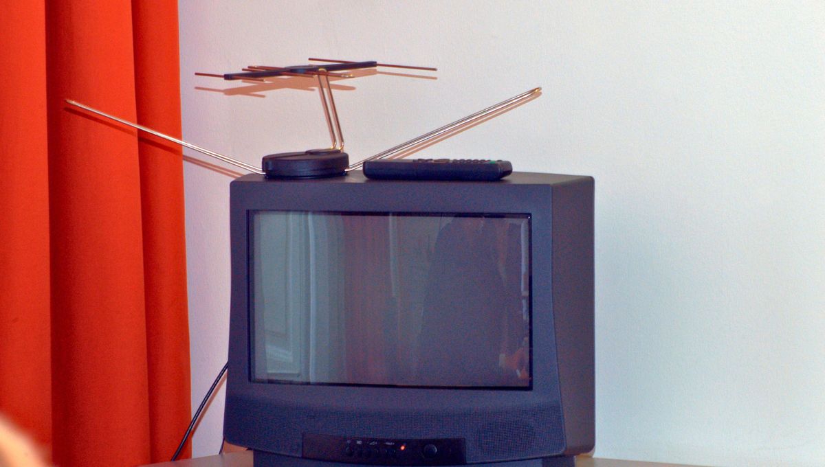 El afortunado que aún guarde una antena de televisor tiene un tesoro: para qué sirven ahora