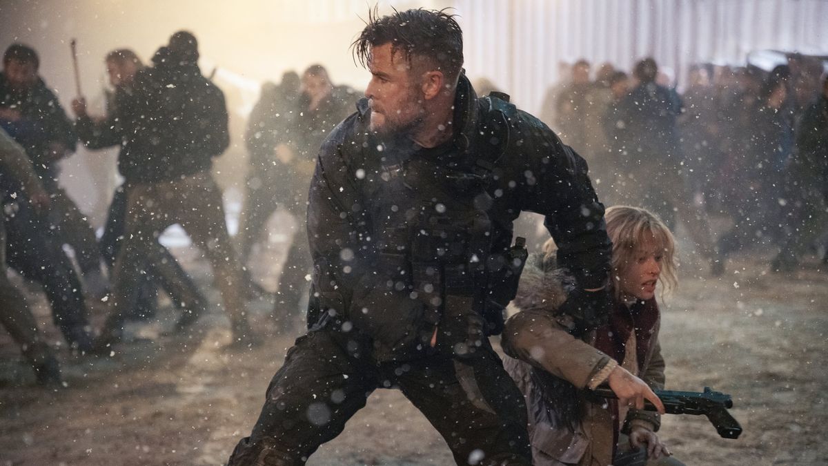 Misión de rescate 2, la película de Netflix con Chris Hemsworth que es aclamada por la crítica y los espectadores. Foto: gentileza Themoviedb. Misión de rescate 2, la película de Netflix con Chris Hemsworth que es aclamada por la crítica y los espectadores. Foto: gentileza Themoviedb.