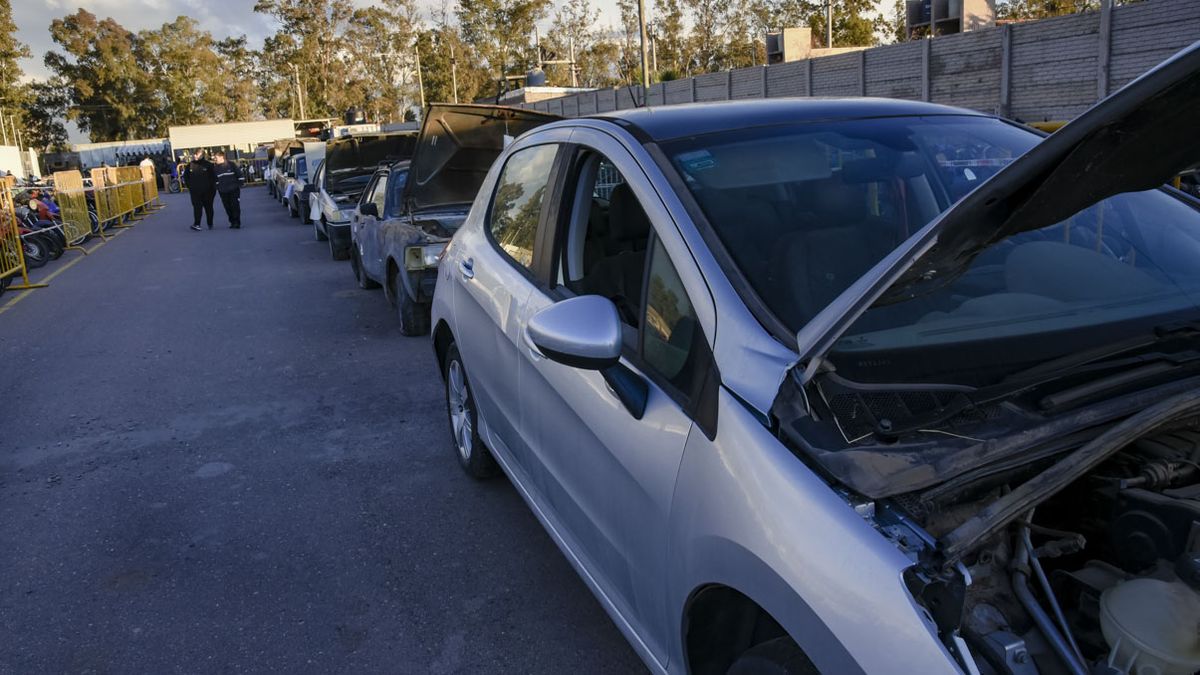 Los vehículos de la playa de secuestros de Guaymallén se podrán retirar sin pagar acarreo y estadía