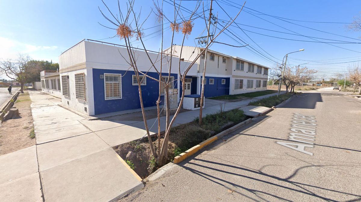 La escuela Armando Tejada Gómez es secundaria con doble escolaridad. Los estudiantes decidieron no ir en los últimos días por temor a la guerra de bandas. Imagen ilustrativa. La escuela Armando Tejada Gómez es secundaria con doble escolaridad. Los estudiantes decidieron no ir en los últimos días por temor a la guerra de bandas. Imagen ilustrativa.