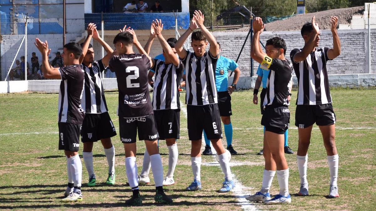 Copa Mendoza 2022: Gimnasia Y Esgrima Goleó A River De El Challao