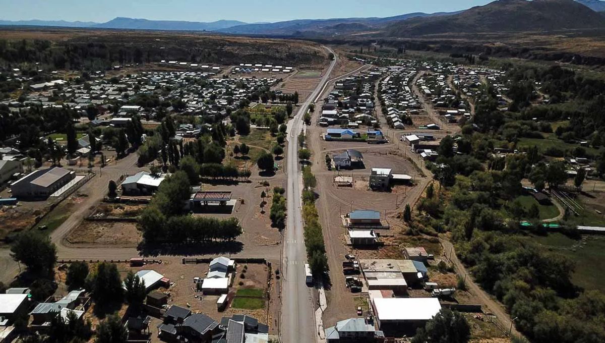 La localida de Loncopué se encuentra en el sur de Caviahue. La localida de Loncopué se encuentra en el sur de Caviahue. 