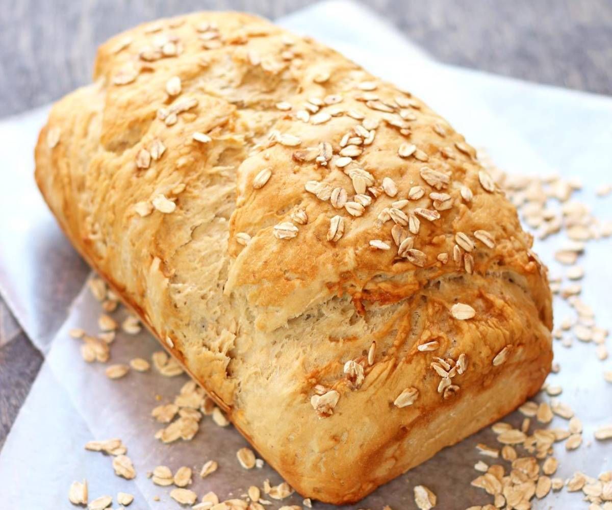 La receta del pan de avena y miel rinde mucho y se disfruta en tostadas, mermeladas o sándwiches, cuidando la dieta sin sacrificar sabor.