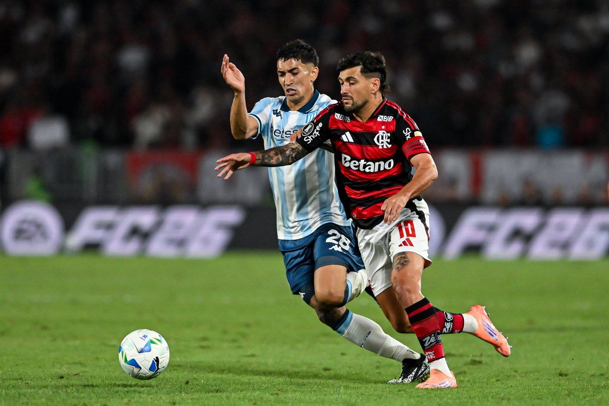 Flamengo le gan&oacute; 1-0 a Racing en el Maracan&aacute;.