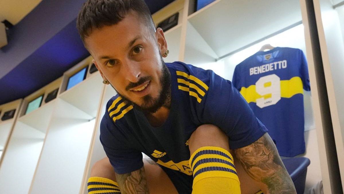 Darío Benedetto, de Boca, dejó muy bien parado a Julián Álvarez, de River.