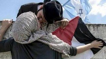 Los árabes y judíos sí que pueden ser amigos, incluso enamorarse