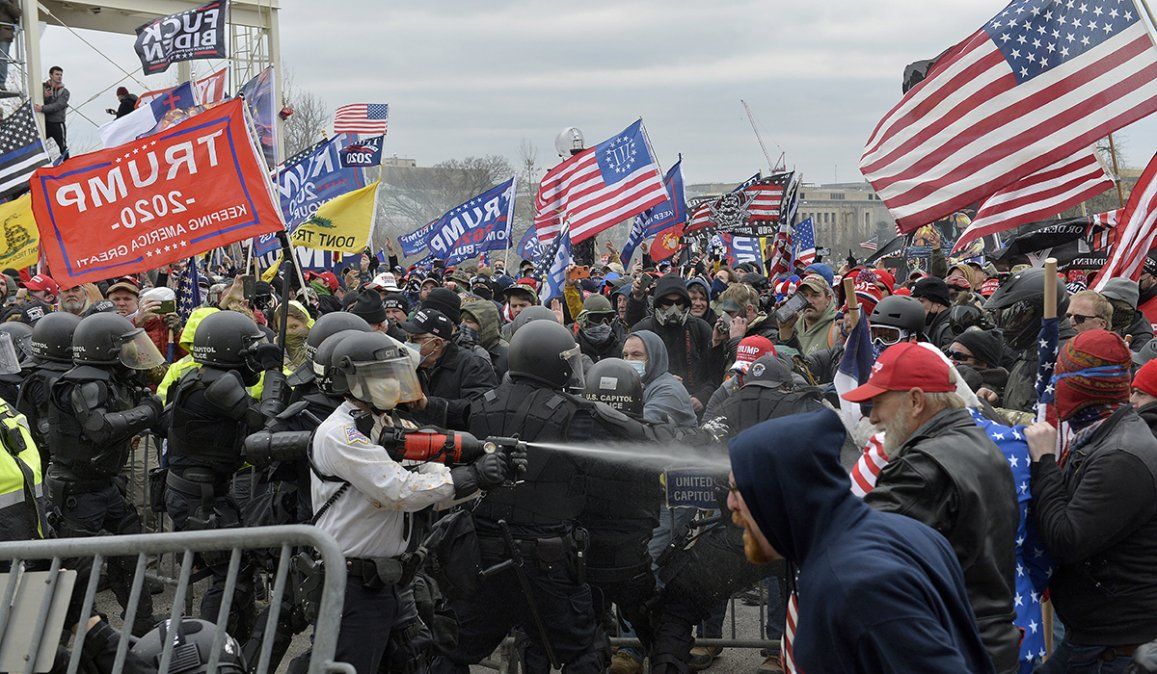 El presidente electo de Estados Unidos Joe Biden dijo que lo que estamos viendo son un pequeño número de extremistas dedicados a la anarquía