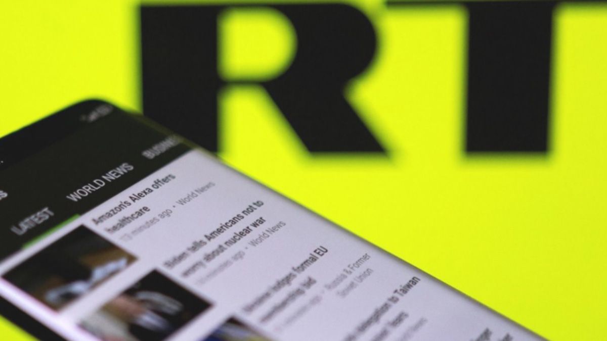 El gobierno británico lanzó una serie de sanciones a medios rusos acusándolos de propagandistas desvergonzados que están impulsando noticias e historias falsas de Vladimir Putin&nbsp;