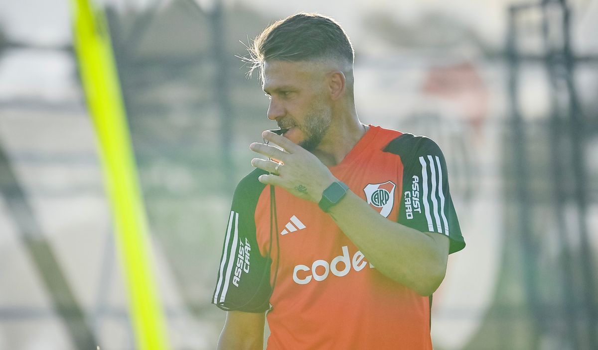 Martín Demichelis, actual DT de River, interesa en el Barcelona Martín Demichelis, actual DT de River, interesa en el Barcelona