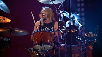 Taylor Hawkins habría muerto por sobredosis y encontraron 10 sustancias en su cuerpo