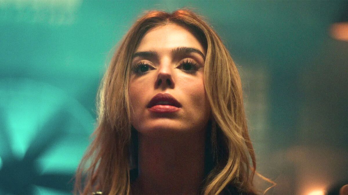 La actriz Giovanna Lancellotti interpreta a Babi en la picante película de Netflix.