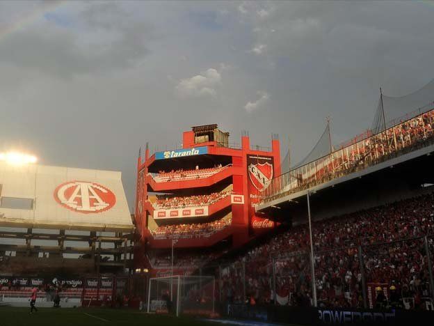 Una huelga de empleados del Rojo pone en riesgo el partido ante San Carlos