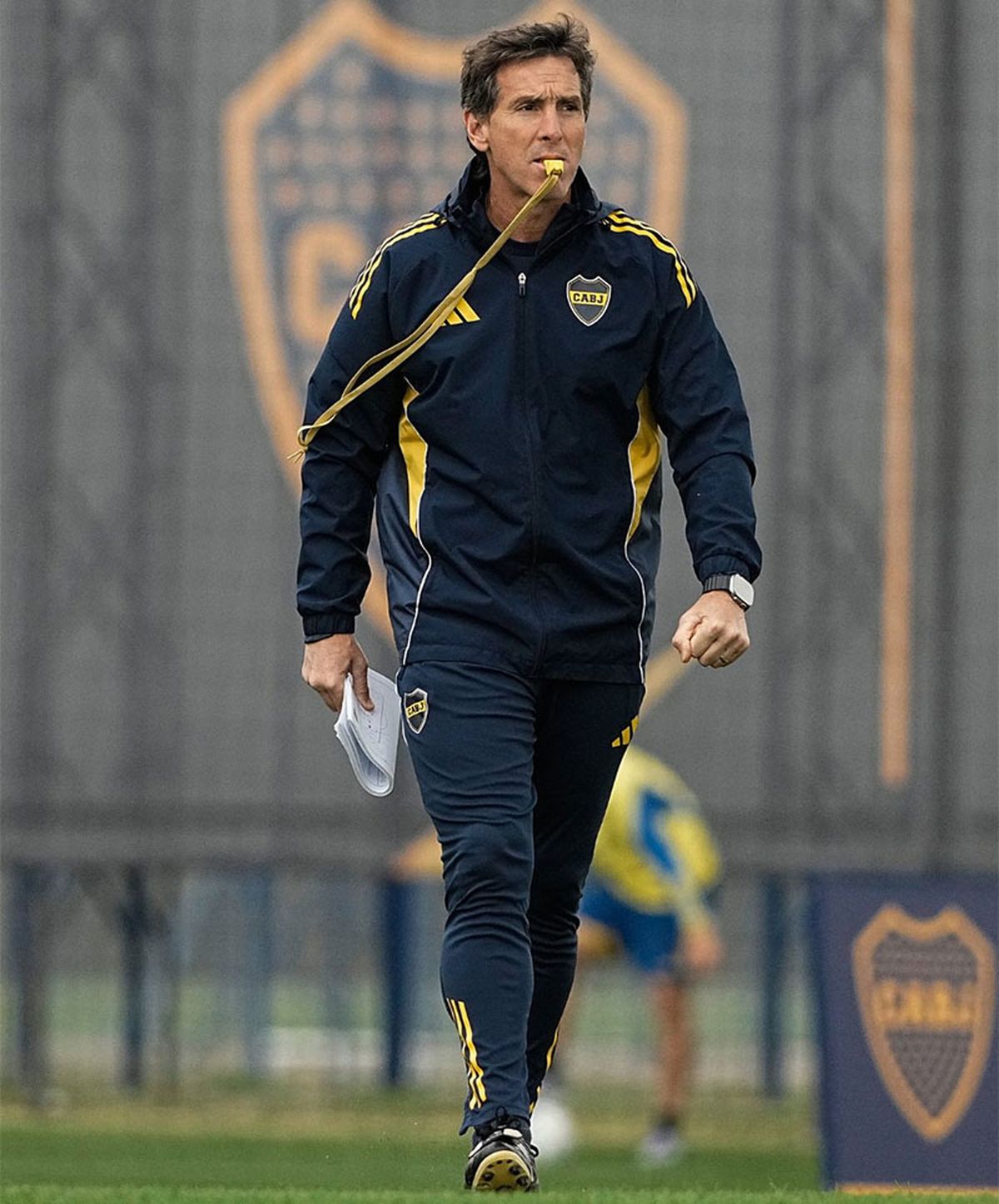 Claudio &Uacute;beda arma el equipo para el Supercl&aacute;sico.